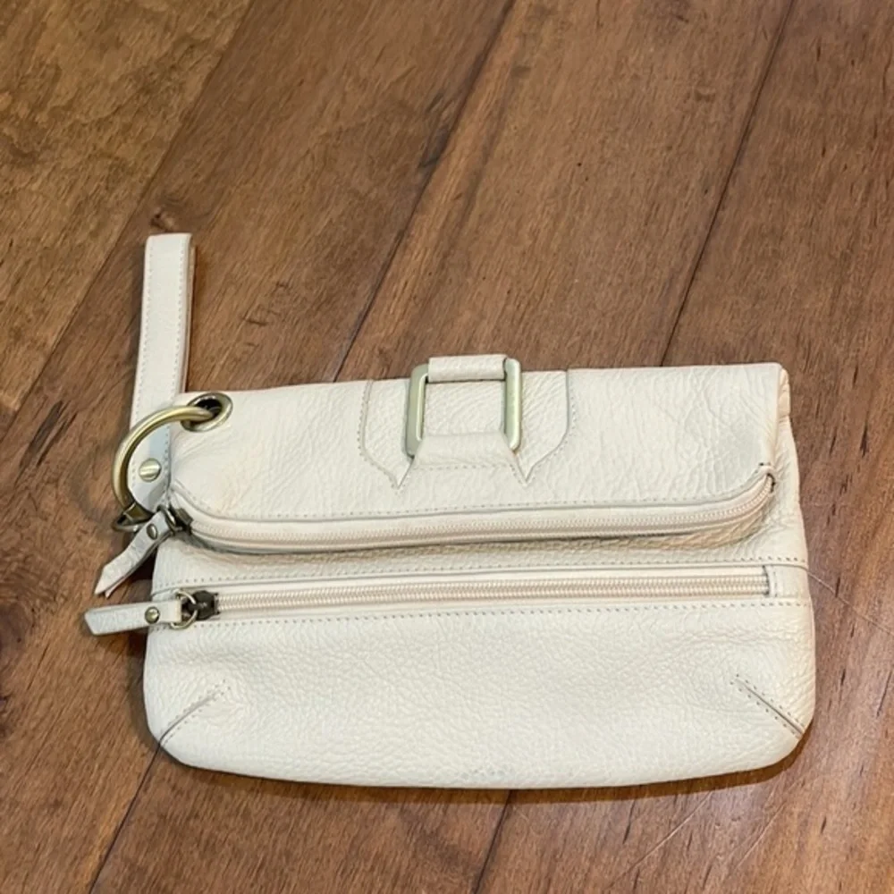 Bo Bo Bags California Cream Leather Fold Over Zipper Wristlet
